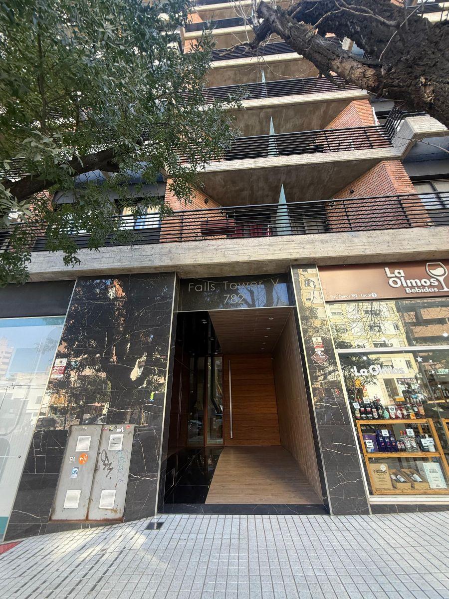 Avenida Ambrosio Olmos 782
