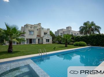 Casa · 1000m² · 5 Dormitorios · Casa - 5dorm - Country Ayres del Sur