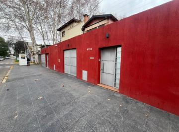 Casa de 6 ambientes, Vicente López · Excelente Casa Lista Para Mudarse con 2 Accesos Independientes y Gran Potencial