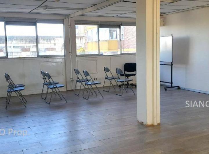 Oficina comercial · 76m² · 3 Ambientes