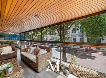 Departamento · 256m² · 4 Ambientes · 1 Cochera · Venta - Departamento - Piso - 4 Ambientes con Dependencia - Patio Propio - Cochera Fija - Recoleta