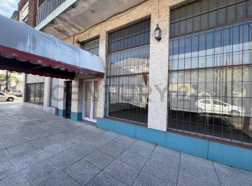 Local comercial · 82m² · 1 Ambiente · Venta Local Moron 82,5 m² con Entrepiso