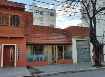 Casa · 216m² · 8 Ambientes · Venta Casa 8 Ambientes Varios Destinos Pilar