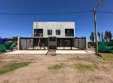 PH · 170m² · 4 Ambientes · Venta Dúplex - 3 Dorm. - Barrio Altos de Limay - Neuquén Capital