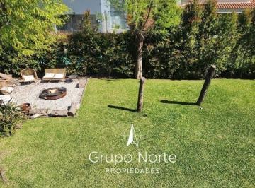 Casa · 204m² · 5 Ambientes · Casa en Venta en Barbarita, Tigre.