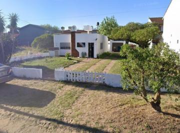 Casa · 60m² · 3 Ambientes · Casa en Venta - 2 Dorm. 1 Baño - Mar del Tuyú