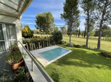 Casa · 630m² · 6 Ambientes · 2 Cocheras · Casa - Capital