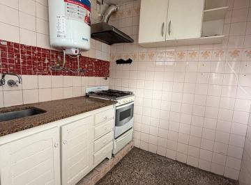 PH · 60m² · 2 Ambientes · Departamento PH en Alquiler en Barracas, Capital Federal, Buenos Aires