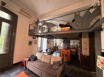 Casa · 82m² · 2 Ambientes · Venta Excelente Loft Dúplex con 2 Baños en San Telmo |
