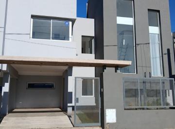 PH · 127m² · 3 Dormitorios · 1 Cochera · Venta - Villa San Isidro - Duplex 3 Dorm. 2 Baños