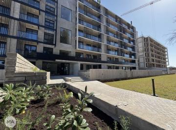 Departamento · 78m² · 3 Ambientes · 1 Cochera · Departamento 2 Dorm. con Amenities - Condominio Paddock Juan J. Paso 7700 - Fisherton | Venta