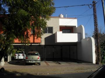Departamento · 1m² · 3 Ambientes · Departamento con Balcón