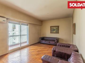 Departamento · 105m² · 3 Ambientes · 1 Cochera · Tres Amb. C/ Dependencia Cochera en Barrio Norte