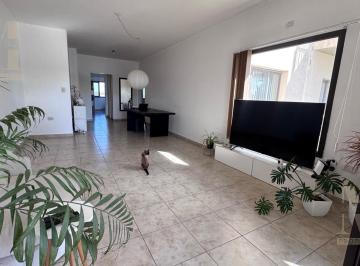 Departamento · 95m² · 3 Ambientes · 1 Cochera · Departamento - El Principado
