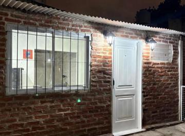 PH de 2 ambientes, La Matanza · PH 2 Ambientes en Alquiler – San Justo
