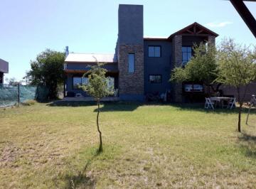 Casa de 9 ambientes, Córdoba · Vendo Casa en Barrio Cerrado Bela Vista, Oportunidad en Rio Ceballos Sierras Chiscas!