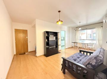 Departamento · 62m² · 3 Ambientes · Departamento de 2 Dorm. en Venta/alquiler Temporario