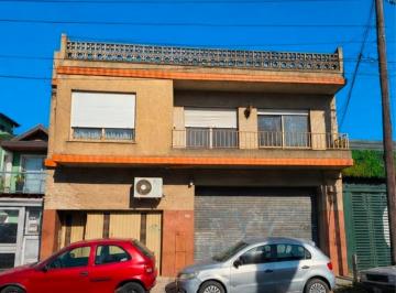 Casa · 350m² · 3 Ambientes · 2 Cocheras · En Palomar Venta de 2 Propiedades Juntas Local + Casa de 5 Ambientes F: 11099