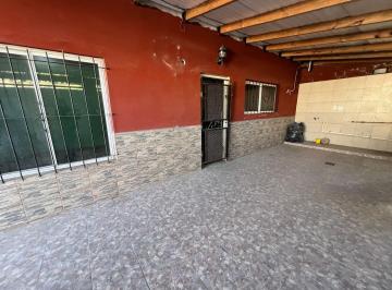 Casa · 240m² · 6 Ambientes · 1 Cochera · Oportunidad en Venta Casa Moreno Zona Oeste