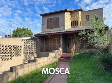 Casa · 800m² · 5 Ambientes · 14 Cocheras · Casa en Venta con Amplio Terreno Moreno Centro