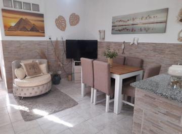 Casa · 95m² · 5 Ambientes · Venta Casa 2 Dorm. - Virreyes