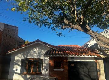 Casa · 112m² · 7 Ambientes · 1 Cochera · Casa en Quinta Sección