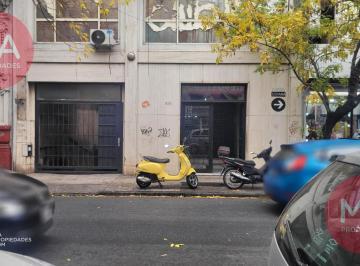 Oficina comercial · 35m² · 1 Ambiente · 1 Cochera · Oficina en Ubicación Estratégica, Esq. España y San Luis - España 900 - Centro Rosario | Venta