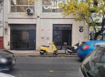 Oficina comercial · 35m² · 1 Ambiente · 1 Cochera · Oficina en Ubicación Estratégica, Esq. España y San Luis - España 900 - Centro Rosario | Venta
