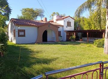 Casa de 7 ambientes, Córdoba · Av Nuñez Casona Uso Comercial Imperdible Frente Al Hospital Privado y Allende Cerro