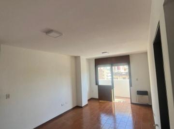 Departamento · 4 Ambientes · Depto en Alquiler de Dos Dormi en Pleno Centro de Cordoba!