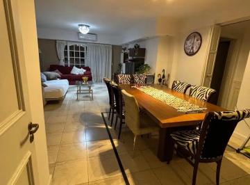 Departamento de 4 ambientes, Recoleta · Vendo Departamento 4 Ambientes con Cochera