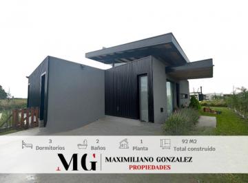 Casa · 112m² · 4 Ambientes · 2 Cocheras · Casa Venta Lares de Canning