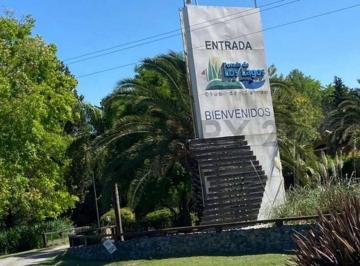 Terreno · 1202m² · Venta Lote 1200 m² en Posada de Los Lagos Coronel Brandsen Frente a La Laguna