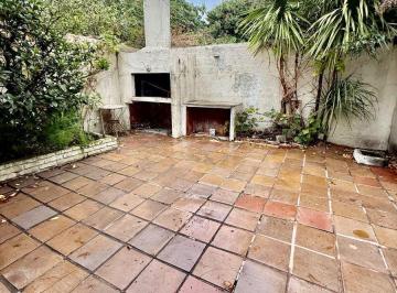 Casa · 137m² · 5 Ambientes · 2 Cocheras · Venta Casa La Blanqueada 3 Dorm. 2 Baños