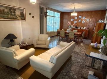 Casa de 6 ambientes, Las Tortugas · Vendo Hermosa Casa Esquina Comercial. Gran Oportunidad