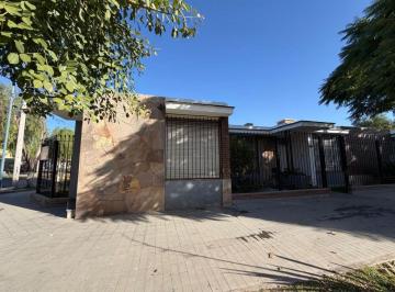 Casa de 6 ambientes, Las Tortugas · Vendo Hermosa Casa Esquina Comercial. Gran Oportunidad