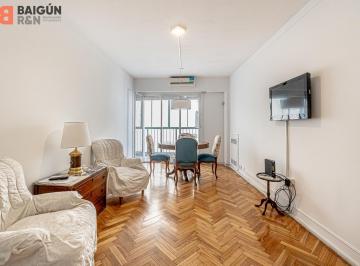 Departamento · 72m² · 3 Ambientes · Venta Departamento 3 Ambientes C/dependencia en Recoleta