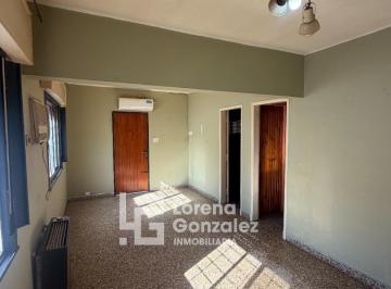 Casa · 120m² · 4 Ambientes · 3 Cocheras · Casa con Dos Dorm. + Departamento