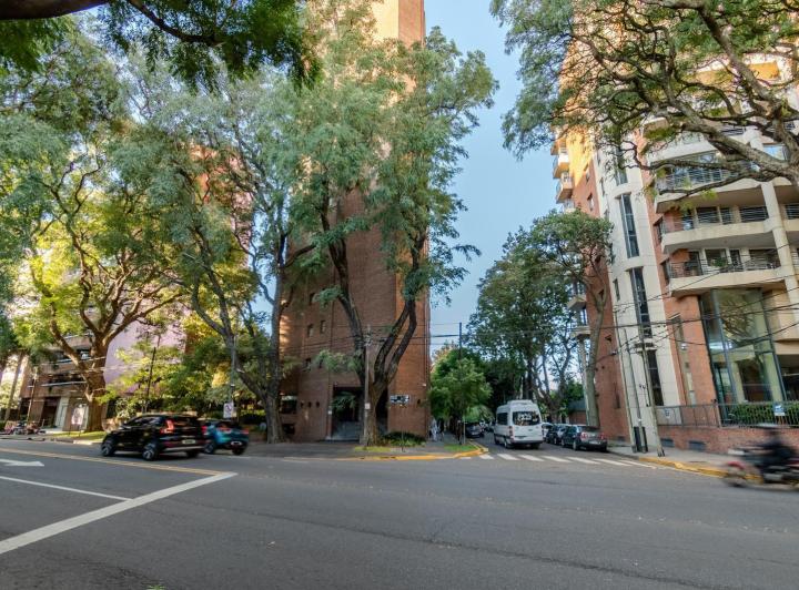 Departamento · 260m² · 5 Ambientes · 2 Cocheras