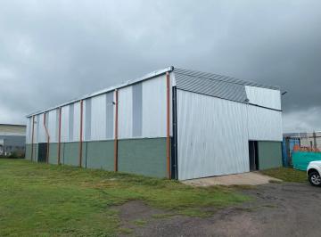 Casa · 220m² · Alquilo Galpon Parque Industrial Mendiolaza