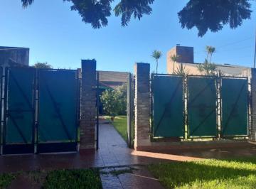 imagen1 · Casa Zona Av Galicia. 3 Dorm., 2 Baños, Gran Patio y Cochera Doble
