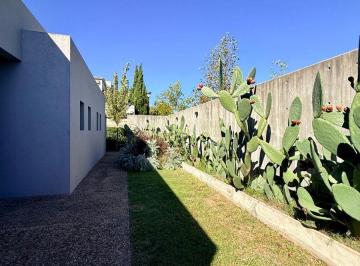 Casa de 6 ambientes, Escobar · Las Liebres Venta 4 Dorm Ulrich Propiedades