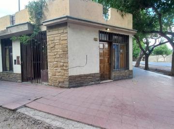 Casa · 329m² · 4 Ambientes · 1 Cochera · Venta Casa 4 Hab. y Taller Mecánico Las Heras