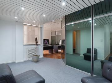 Oficina comercial · 82m² · 5 Ambientes · Venta Oficina 82 m² - 3 Despachos - Sala de Reuniones - Monserrat - Amoblado