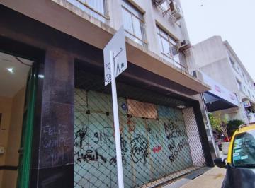 Local comercial · 297m² · 📍 Venta de Depósito / Local Comercial en San Telmo – Bolívar Al 500