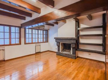 Departamento de 5 ambientes, Ciudad de Mendoza · Exclusivo Piso Completo Frente a Plaza Italia en Venta