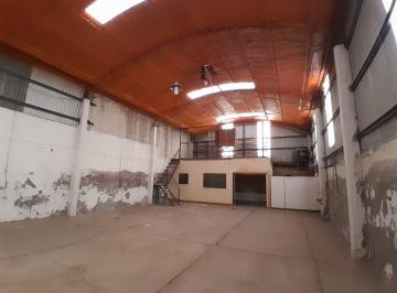 Bodega-Galpón · 200m² · Galpón en Neuquen