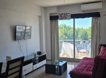 Departamento · 47m² · 2 Ambientes · Departamento 2 Ambientes con Balcón en Alquiler Temporario en Agronomía