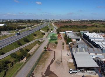 Terreno · 400m² · Recibe Menor - 7.700 m² Terreno - Av Japon