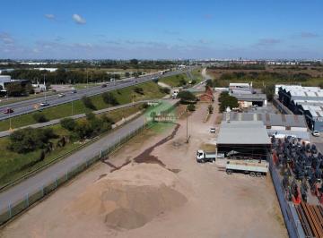 Terreno · 400m² · Recibe Menor - 7.700 m² Terreno - Av Japon